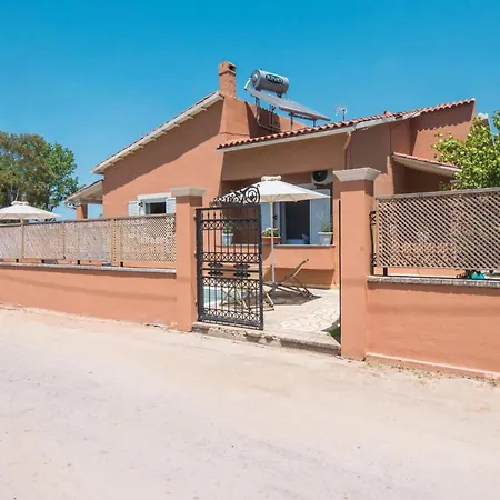 Mandola By ヴィラ アカラヴィ